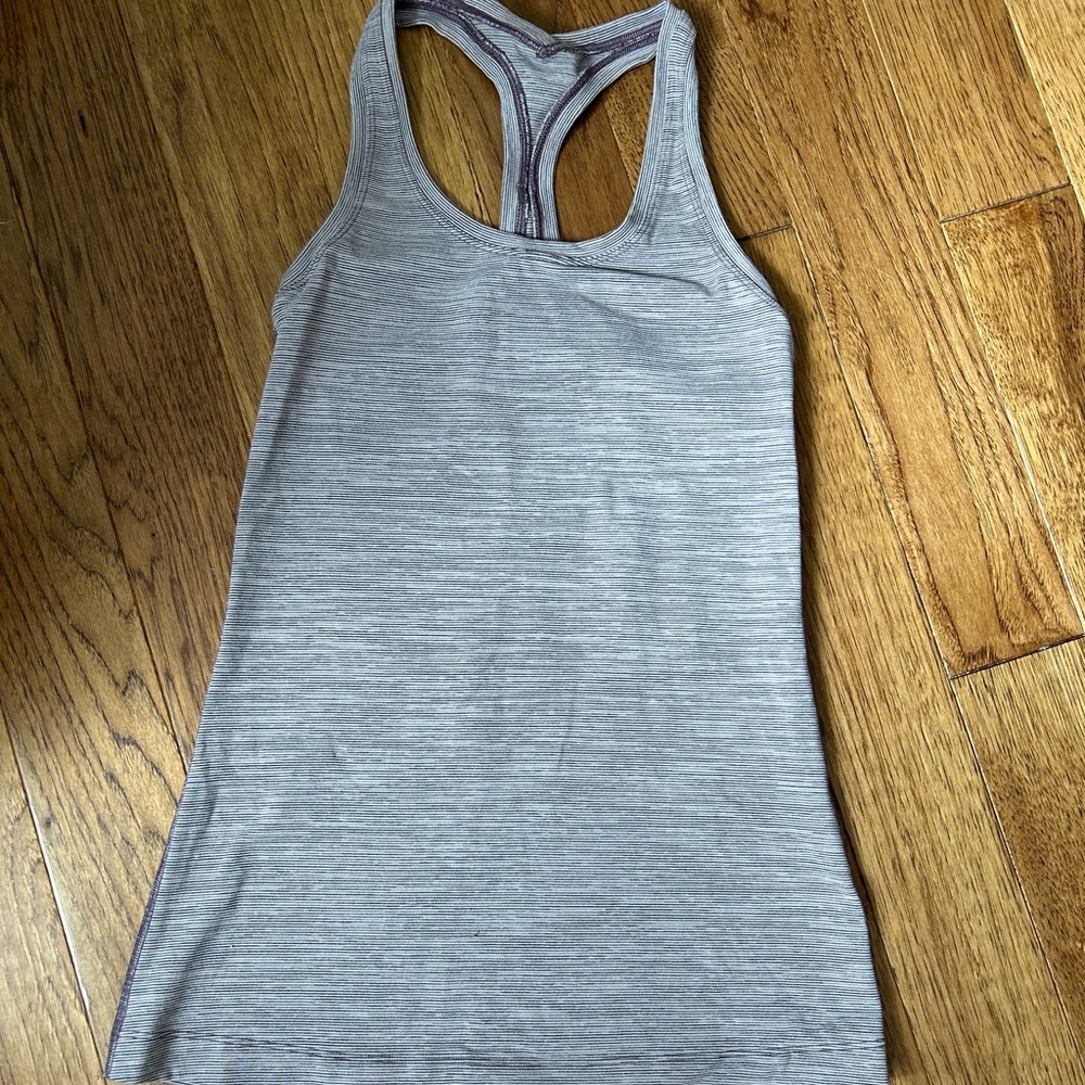 LULULEMON SCOOPNECK TANK